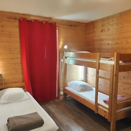 샬레 Spacieux 15 Places