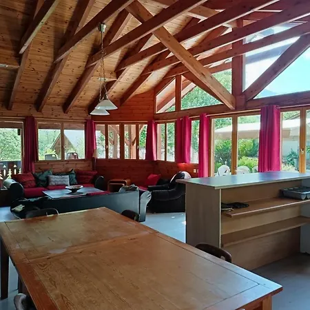 Spacieux 15 Places Arlos