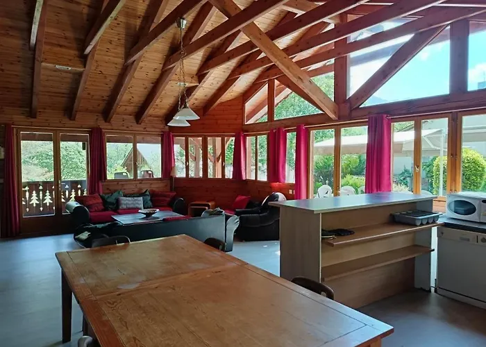 Spacieux 15 Places Arlos